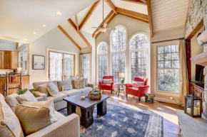 Lake Access, Grill and Fire Pit Lake Toxaway Home!